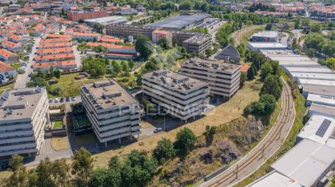 Exclusivo t3 de prestígio em urgezes – luz, sofisticação e espaço sem compromissos