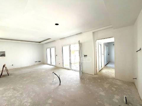 Moradia t3+1 piscina