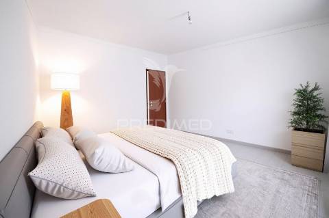 Moradia t4 no vimieiro com logradouro e terraço