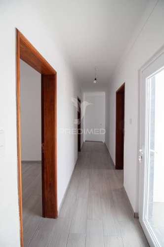 Moradia t4 no vimieiro com logradouro e terraço