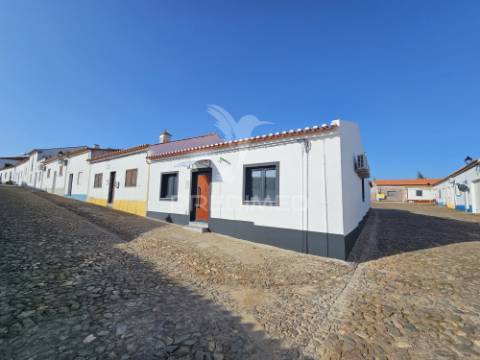 Moradia t2 em entradas, castro verde
