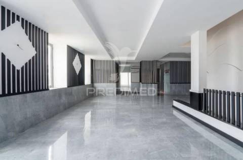 Moradia para reconstruir leça da palmeira