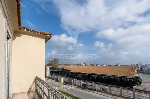 Moradia para reconstruir leça da palmeira