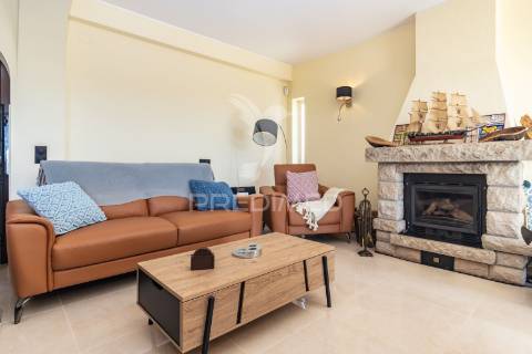 Moradia independente à venda em sesimbra   - venda nova