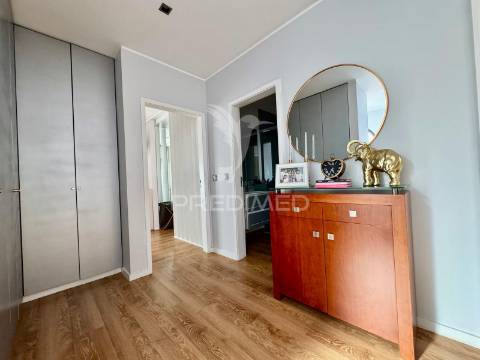 Moradia t4 de gaveto