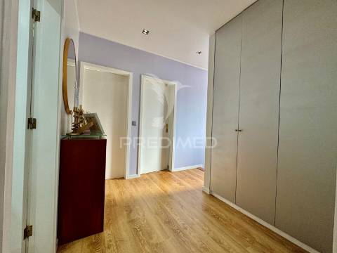 Moradia t4 de gaveto