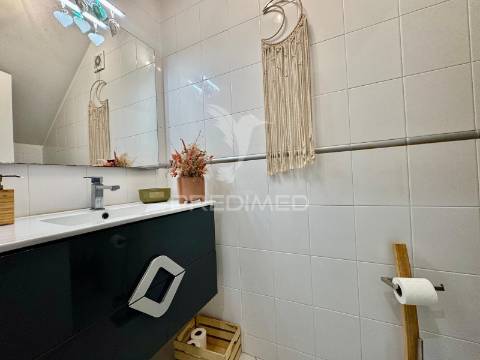 Moradia t4 de gaveto