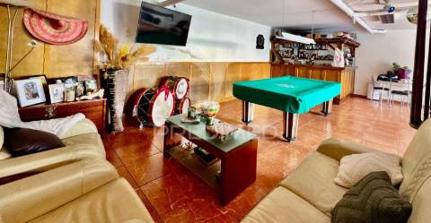 Moradia t4 de gaveto