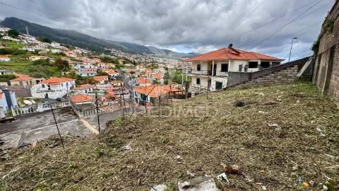Moradia t2 para reconstrução | santo antónio – funchal