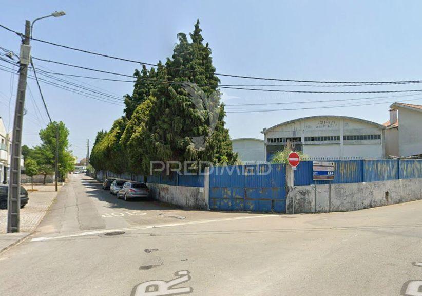 Armazém industrial - santa maria de lamas
