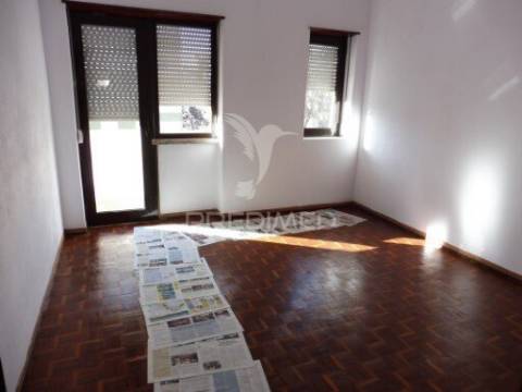 Apartamento t3 centro das paivas amora seixal