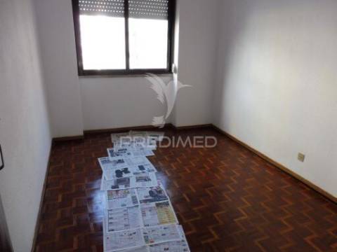 Apartamento t3 centro das paivas amora seixal