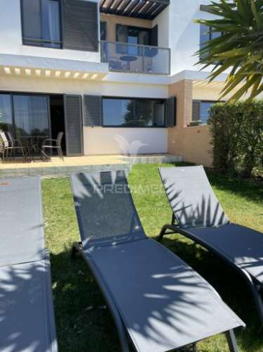 Moradia t3 em condomínio com piscina