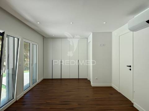 Apartamento t3 - triplex, condomínio privado no coração de leiria