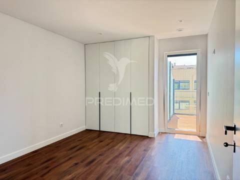 Apartamento t3 - triplex, condomínio privado no coração de leiria
