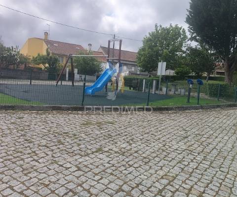 Terreno rústico com 5100 m2 - senouras, almeida