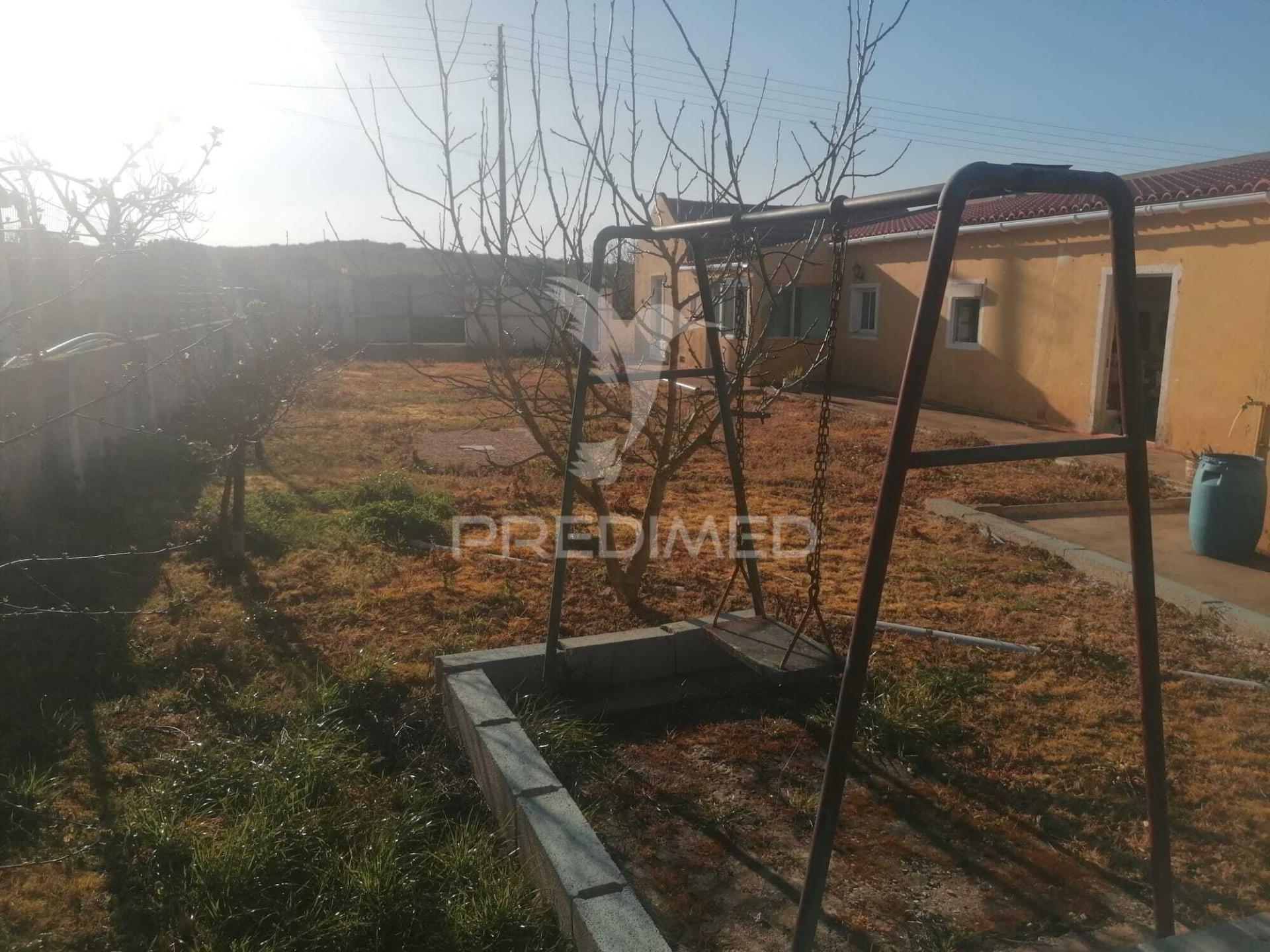 Moradia térrea t3+2 em serra (alenquer)