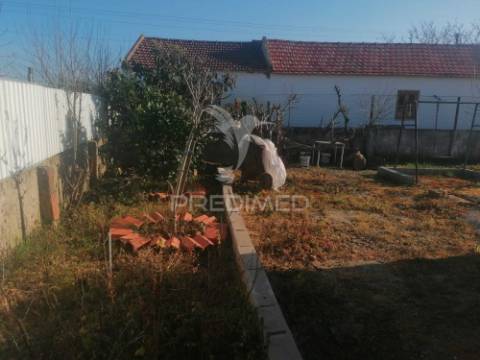 Moradia térrea t3+2 em serra (alenquer)