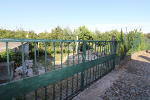 Quintinha com moradia t3 em fonte arcada, penafiel