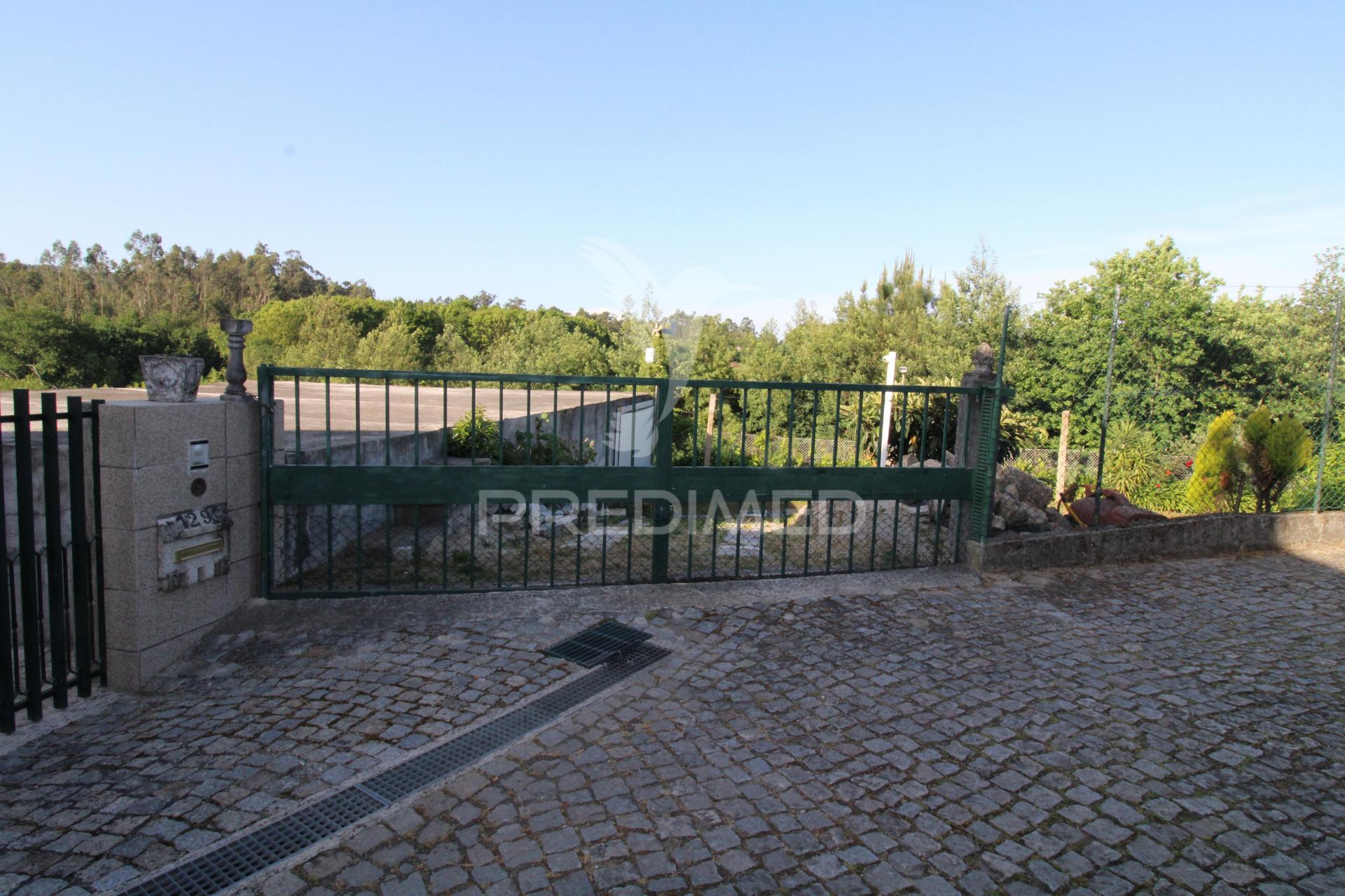 Quintinha com moradia t3 em fonte arcada, penafiel