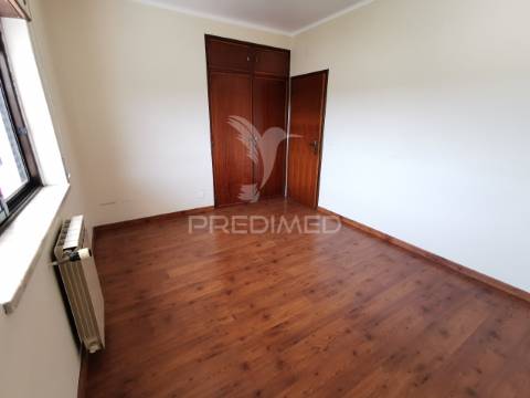 Moradia isolada a 3 minutos do centro da cidade