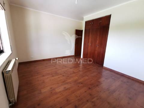 Moradia isolada a 3 minutos do centro da cidade