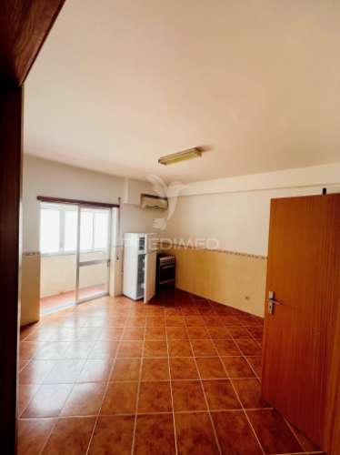 Apartamento t2 em localização premium em monte gordo