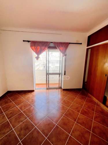 Apartamento t2 em localização premium em monte gordo