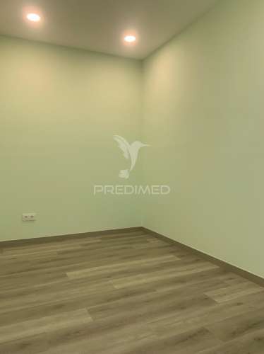 Apartamento t4 rasa v.n. de gaia