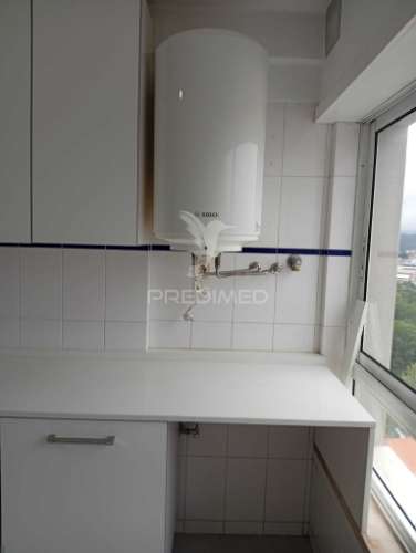 Apartamento t2 para arrendamento em são joão da madeira