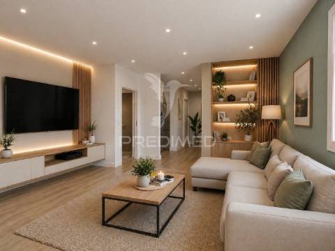 Moradia t3, em fase de remodelação – meia via, torres novas