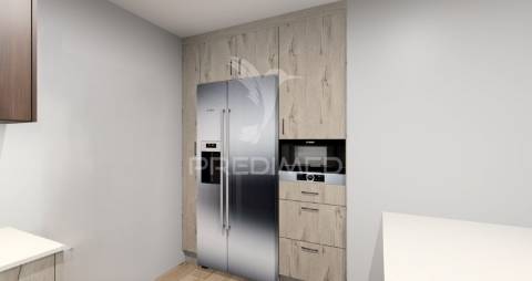 Moradia t3, em fase de remodelação – meia via, torres novas