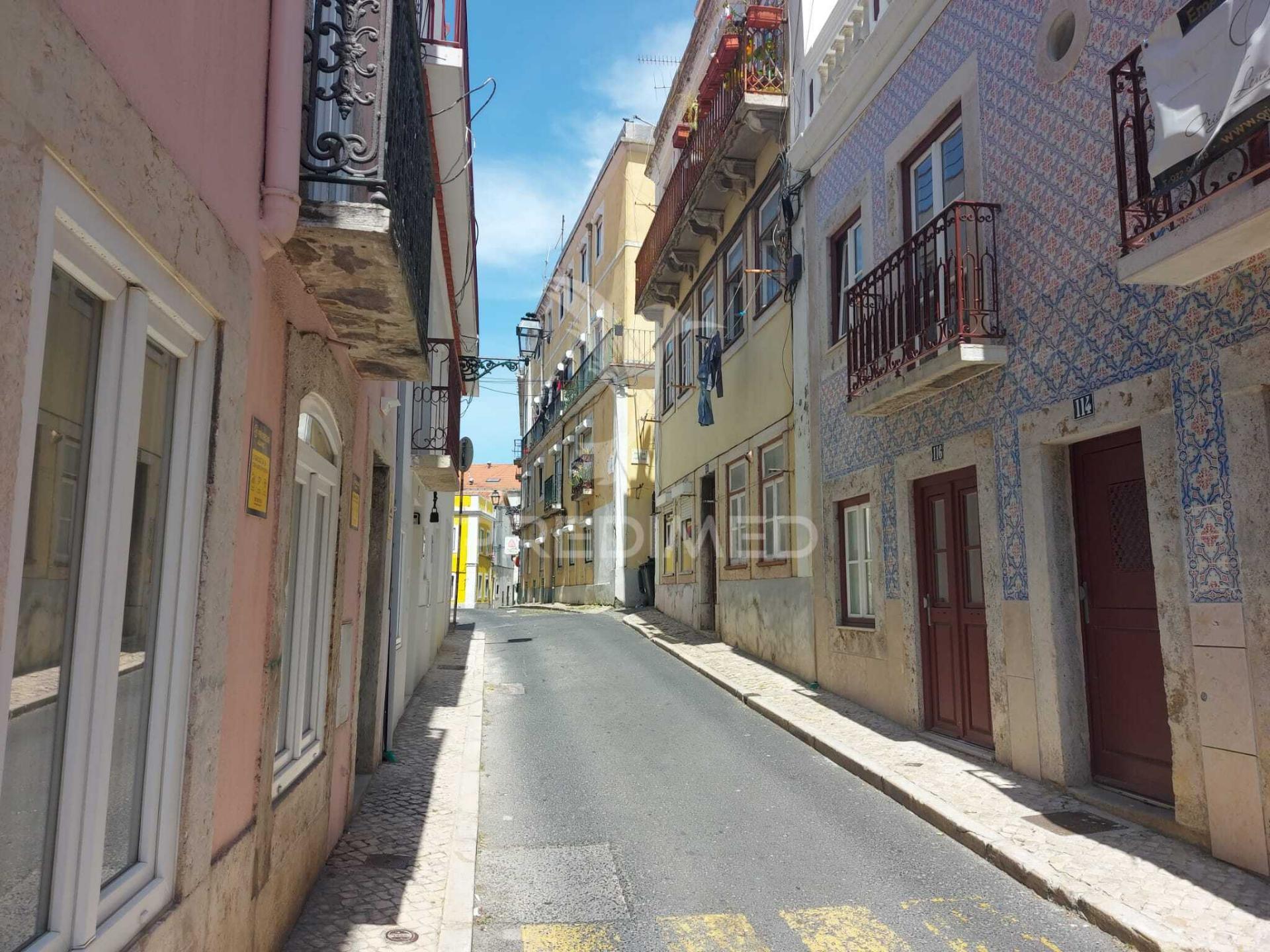 Apartamento t1+1 no centro de lisboa