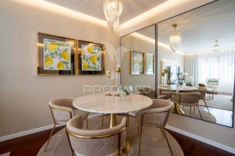 Apartamento t2 no centro do caniço