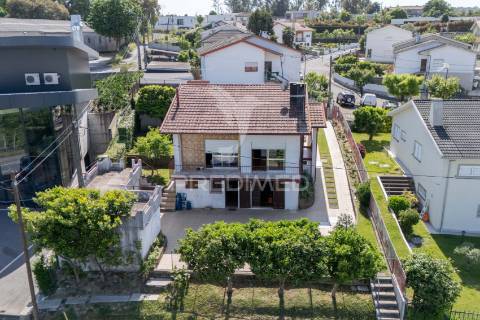 Moradia t4 | barbudo, vila verde | excelente localização