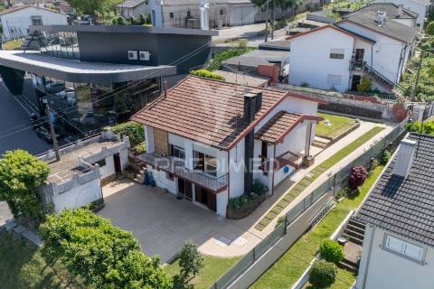 Moradia t4 | barbudo, vila verde | excelente localização