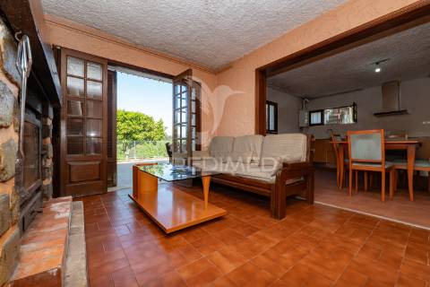 Moradia t4 | barbudo, vila verde | excelente localização