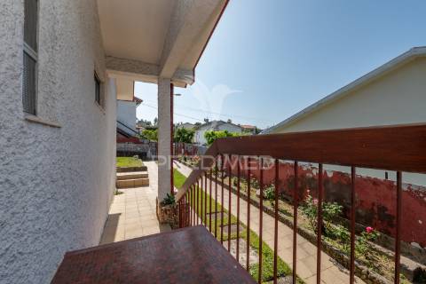 Moradia t4 | barbudo, vila verde | excelente localização