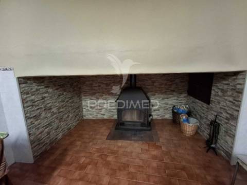 Moradia térrea t4 - baleizão