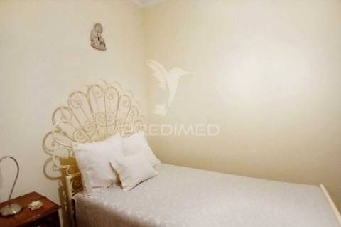 Moradia térrea t4 - baleizão