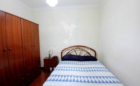 Moradia térrea t4 - baleizão