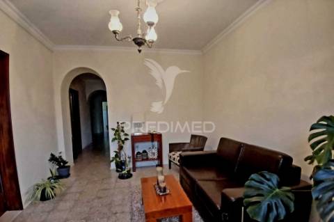 Moradia térrea t4 - baleizão