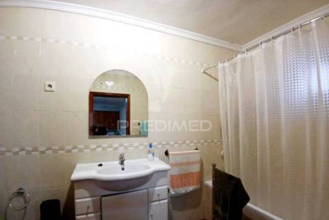 Moradia térrea t4 - baleizão