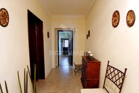 Moradia térrea t4 - baleizão