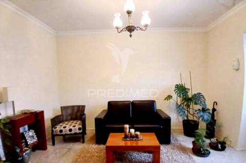 Moradia térrea t4 - baleizão