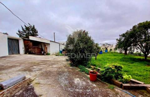 Moradia térrea t4 - baleizão