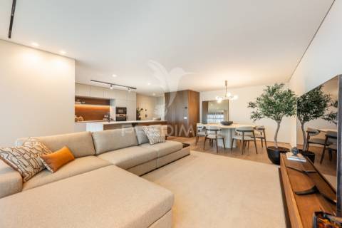 Apartamento t2 de luxo em construção – parque da cidade de guimarães