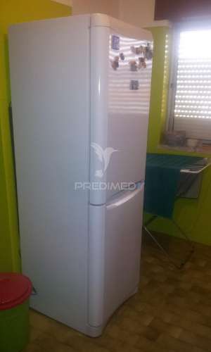 Vende-se t2 – zona do liceu | setúbal