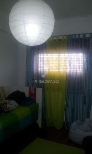 Vende-se t2 – zona do liceu | setúbal