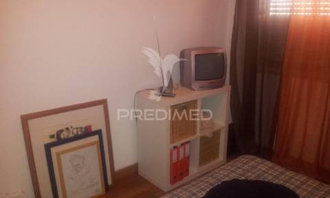 Vende-se t2 – zona do liceu | setúbal